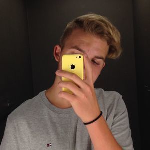 Meet your Posher, Brett